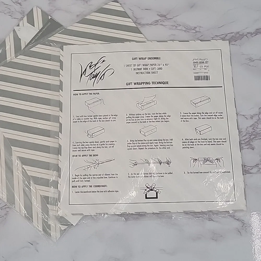 LORD and Taylor Vintage Gift Wrap Ensemble Lot